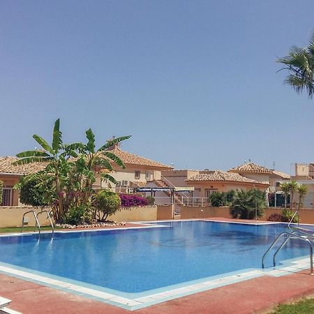 Cozy Home In Orihuela Costa With Kitchen Dehesa de Campoamor  Dış mekan fotoğraf