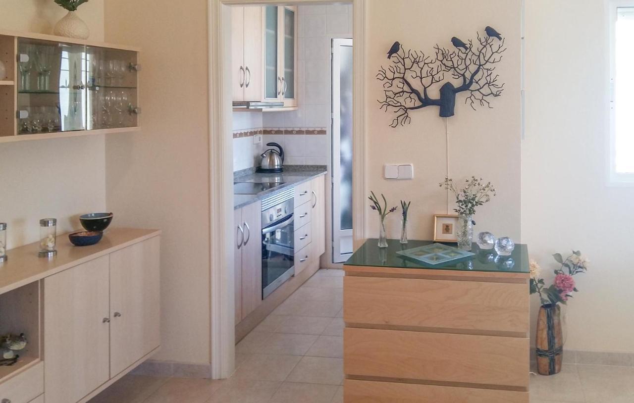 Cozy Home In Orihuela Costa With Kitchen Dehesa de Campoamor  Dış mekan fotoğraf