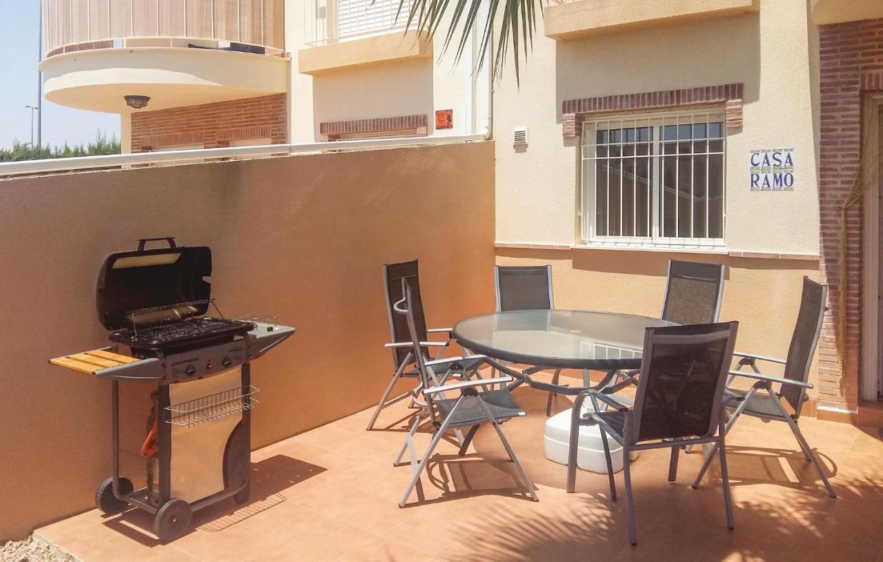 Cozy Home In Orihuela Costa With Kitchen Dehesa de Campoamor  Dış mekan fotoğraf